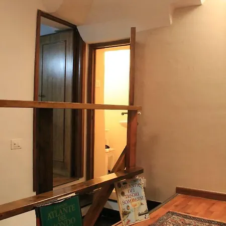 Apartment La Dimora Dei Colonna Genoa